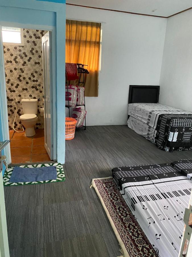 Villa Rumah Selasar Sawah Bogor